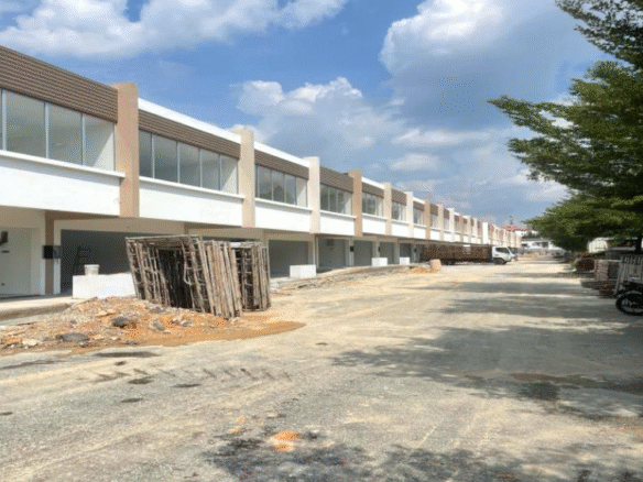 Kesuma Square - The Commercial Hub Single Story Shop