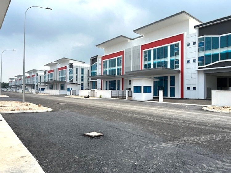 Suria Industrial Park - Semi-d Factory Near KLIA Sepang