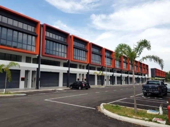 2 Story Link Factory for Rent - Klang, Selangor High Ceiling