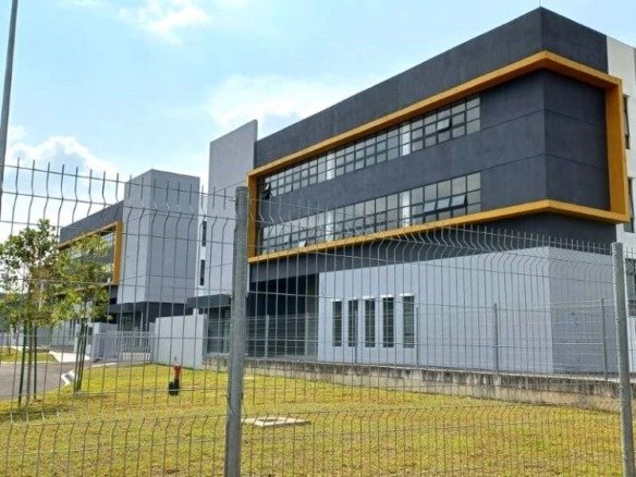 Semi d Factory For Sale - XME Business Park, Nilai