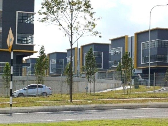 Semi d Factory For Sale - XME Business Park, Nilai