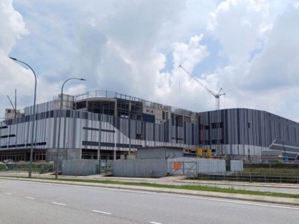 Automotive Ready Warehouse for rent in Shah Alam