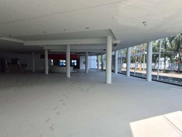 Glenmarie Warehouse & Showroom for Rent - Strategic Location