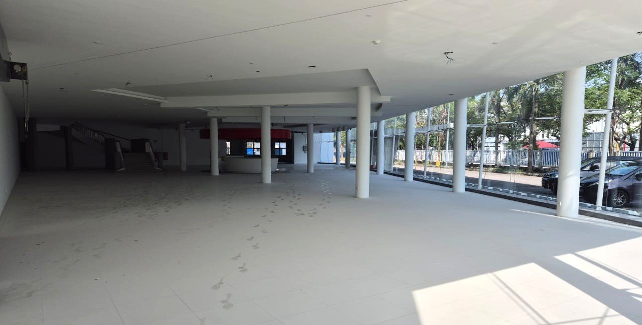 Glenmarie Warehouse & Showroom for Rent - Strategic Location