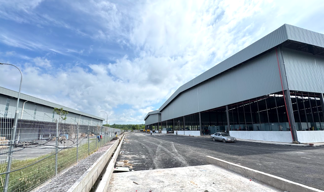 Detached Factory in Bandar Enstek for Sale or Rent Malaysia