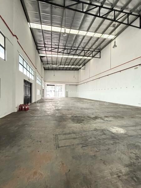 Semi-D Factory for Rent in Nouvelle Industrial Park, Balakong