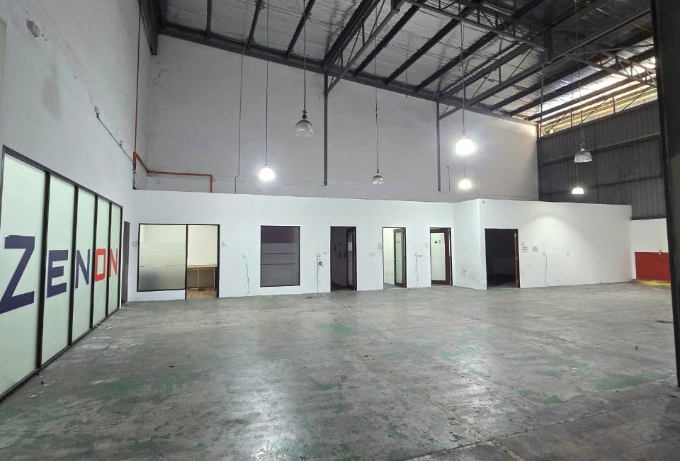 Semi-d Factory for Rent in Balakong Strategic Location Near KL