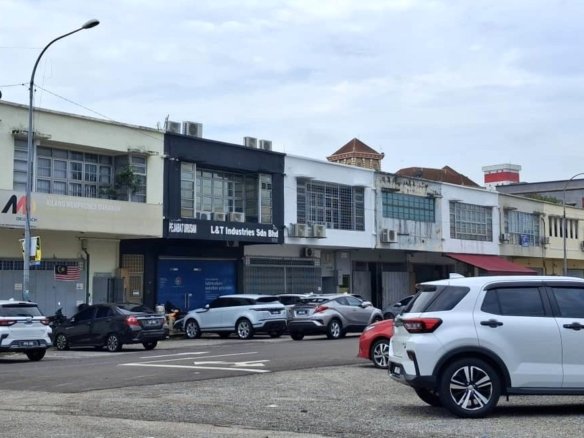 1.5-storey factory for Rent in Kapar, Klang 3000 sq ft industrial unit