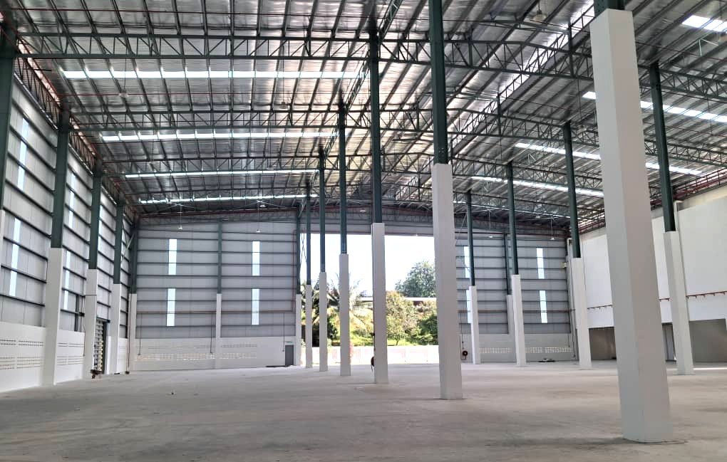 Warehouse for Rent in Balakong Selangor Detached, Loading Bay