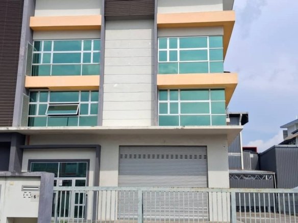 Semi d Factory for Rent in Puchong High Ceiling Industrial Property
