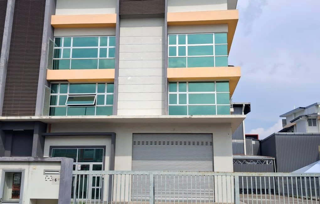 Semi d Factory for Rent in Puchong High Ceiling Industrial Property