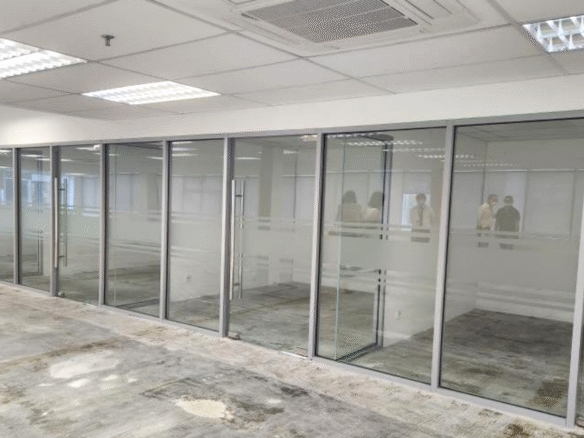 Strategic Factory Cum Showroom for Rent in Puchong , Selangor