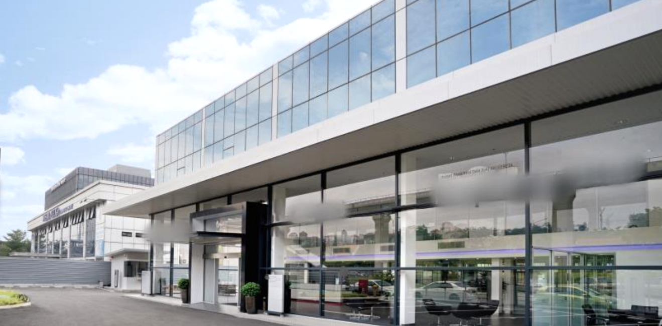 Strategic Factory Cum Showroom for Rent in Puchong , Selangor