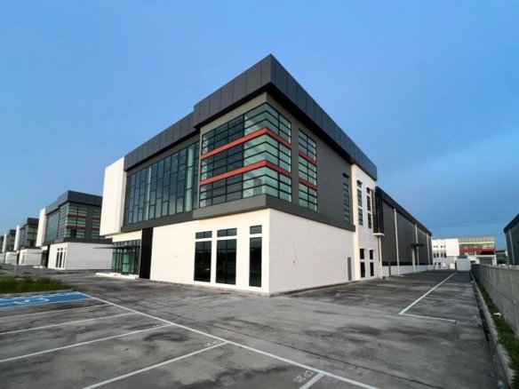 Detached Factory Warehouse for Rent at Compass Industrial Park