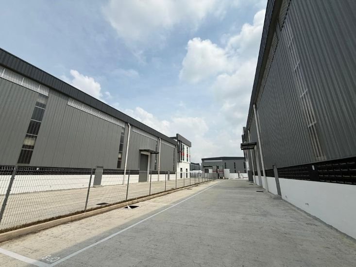 Semi Detached Factory for Rent in Banting 13,782 sq ft