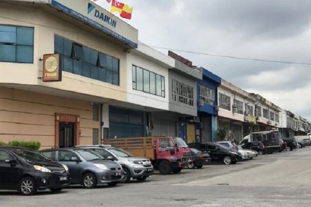 Bukit Puchong Industrial Park link factory for rent